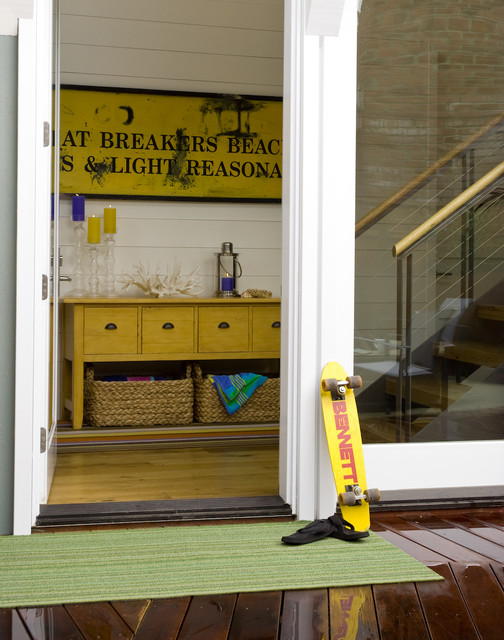 Breakers Beach House beach-style-entry