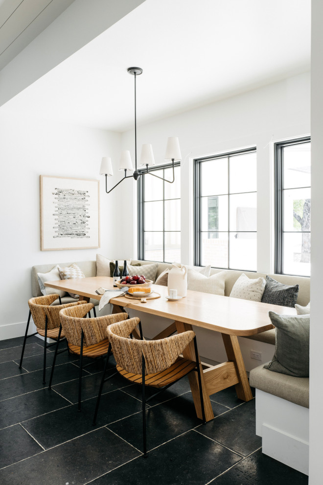 Dining room - dining room idea in Phoenix