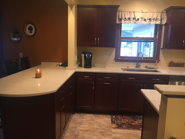 Walworth Wi Psi Kitchen Remodel Kitchen Milwaukee By Penny