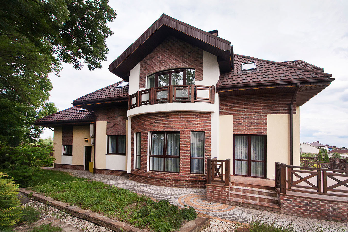 Проект загородного дома площадью 300 кв.м.