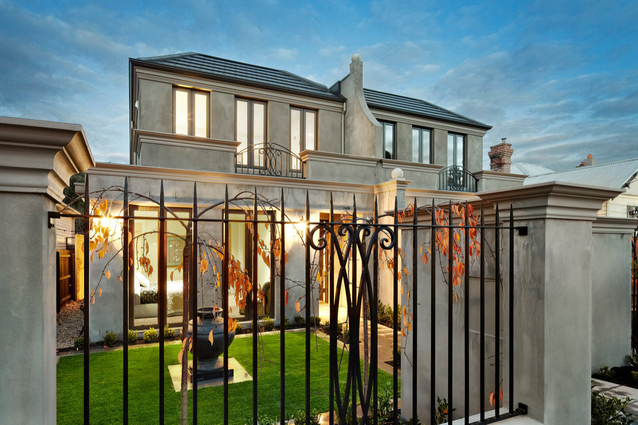 Luxury Duplex's - Malvern