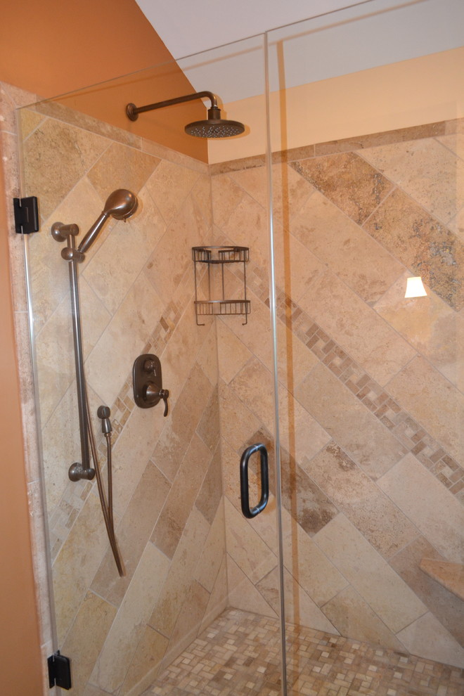 Travertine Shower w/ Glass Enclosure