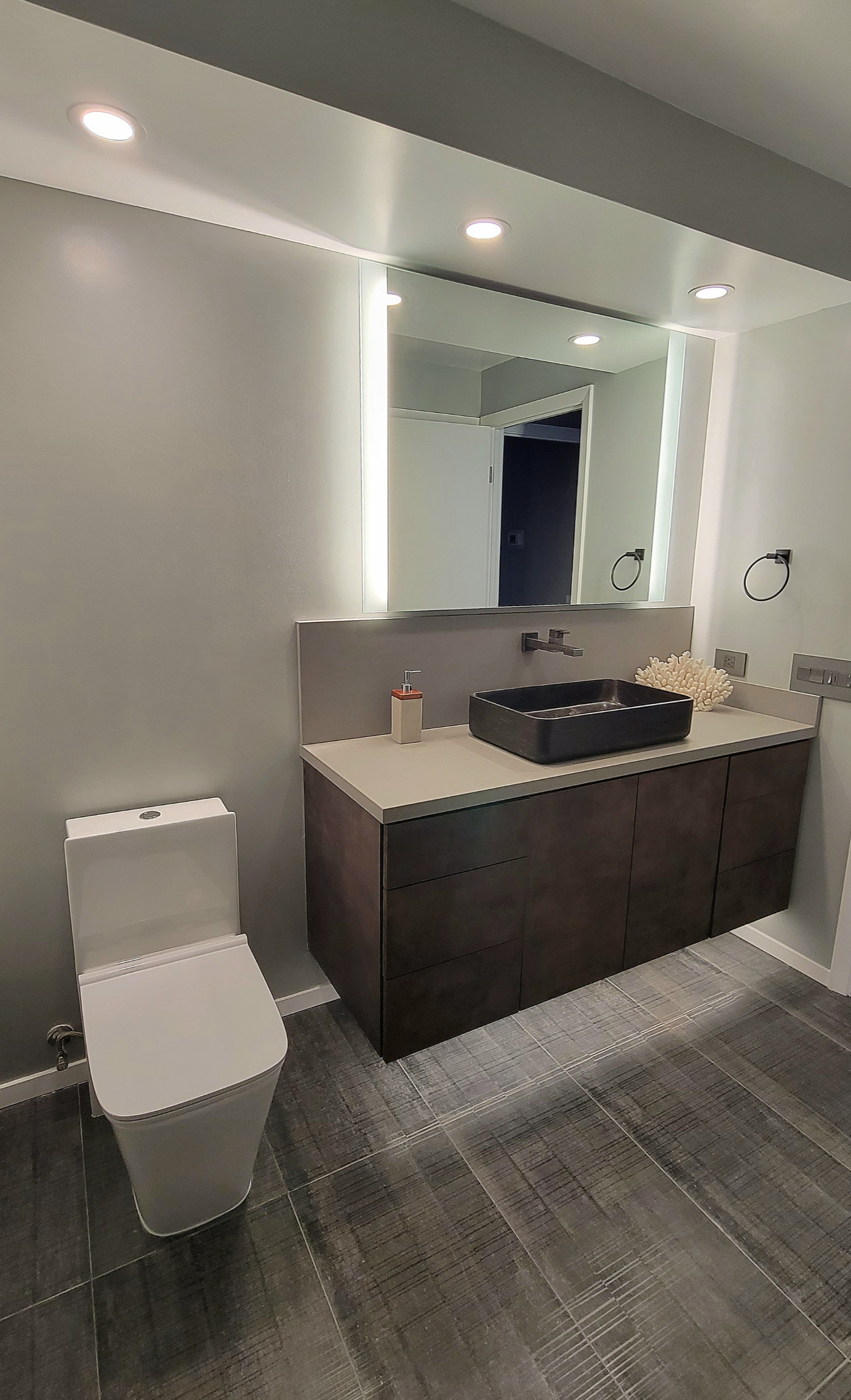Modern Guest Bathroom