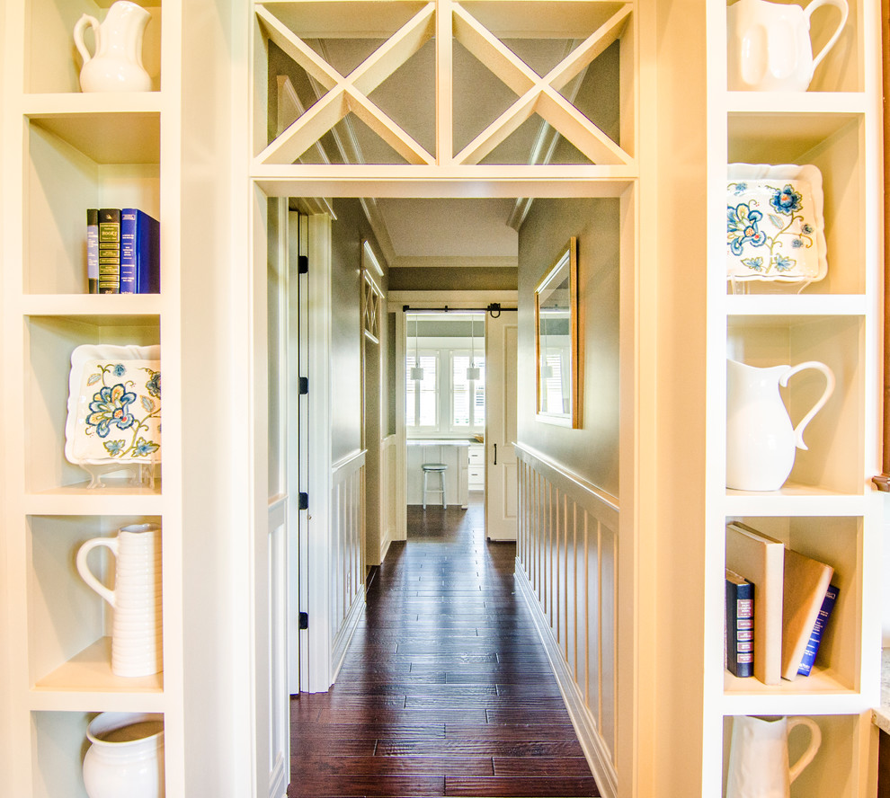 Inspiration for a traditional hallway in Indianapolis.