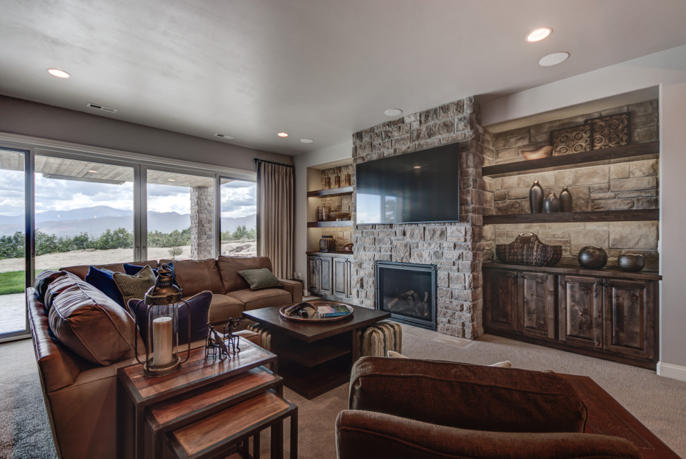 Transitional home design photo in Denver