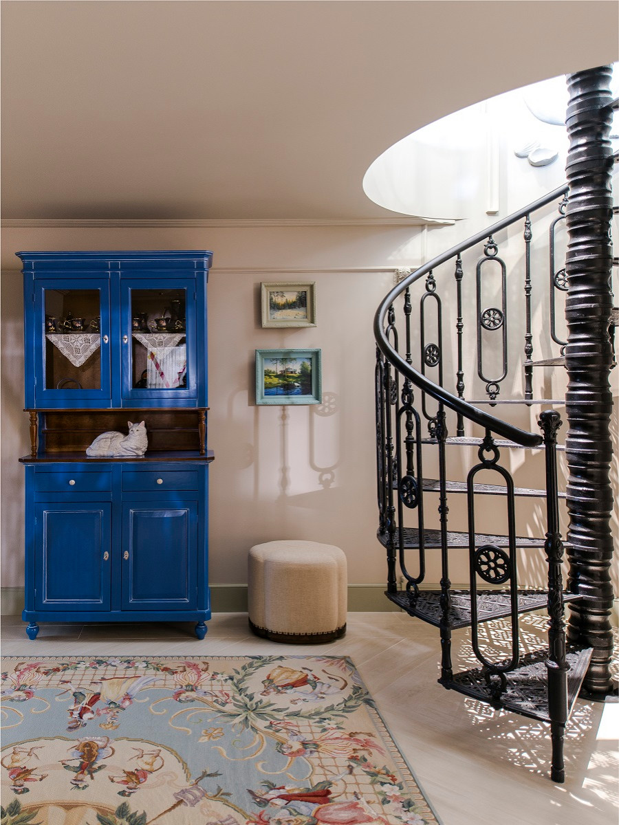 Дом с бассейном. Дизайнер Першхайло Анна