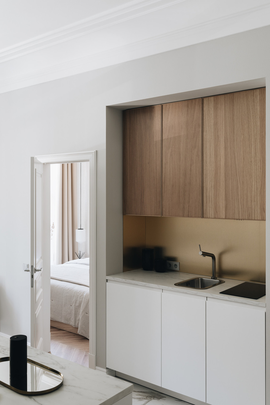 Двухкомнатная квартира в центре Петербурга