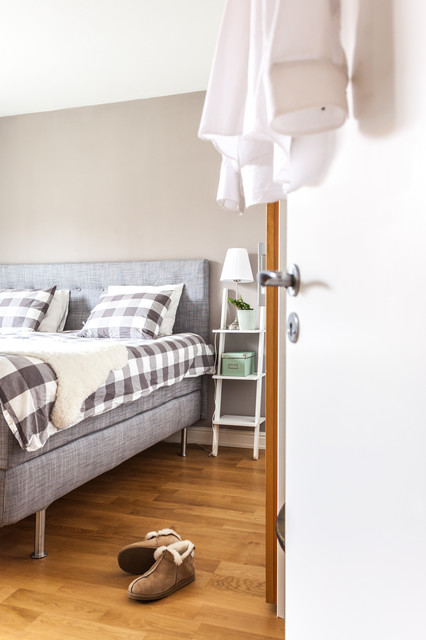 Sovrum transitional-bedroom