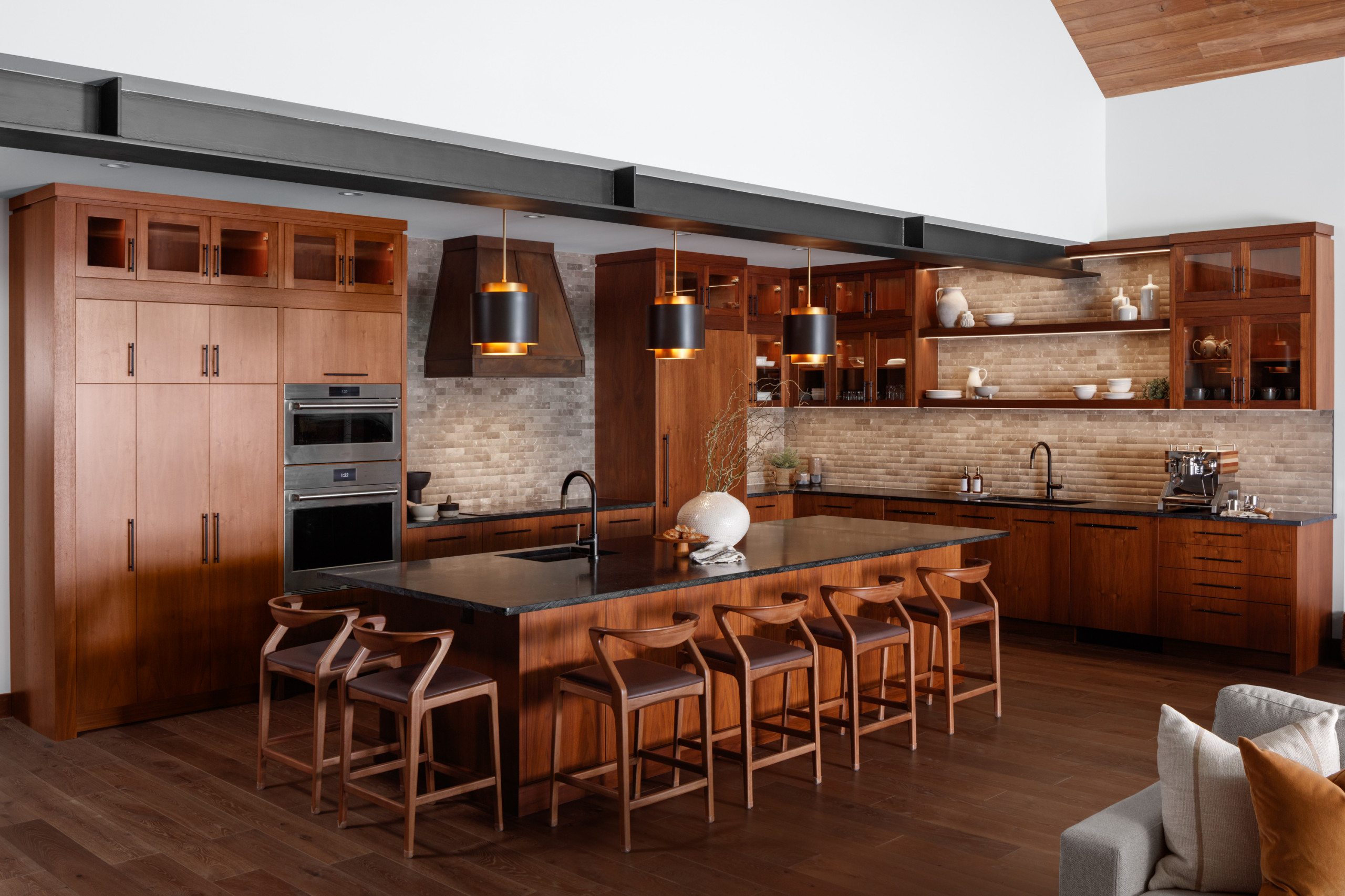 Mid-Century Mountain Retreat