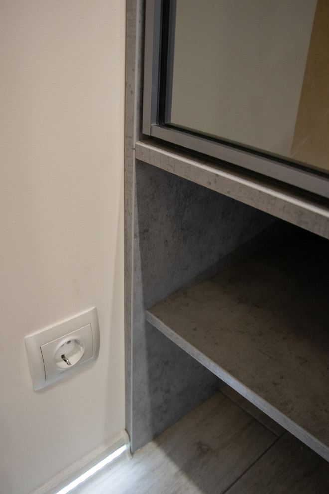 Шкаф купе в прихожую (не обычный)