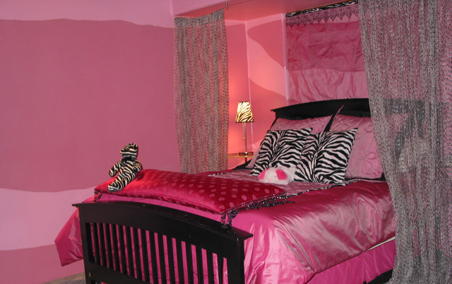 12 Zebra Bedroom Dcor Themes Ideas  Designs Pictures