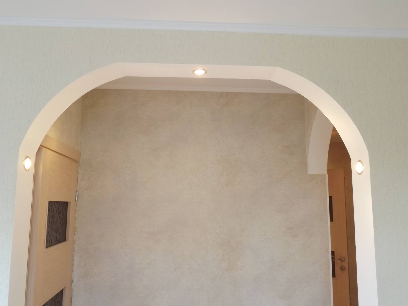 Строительство и внутренная отделка под ключ