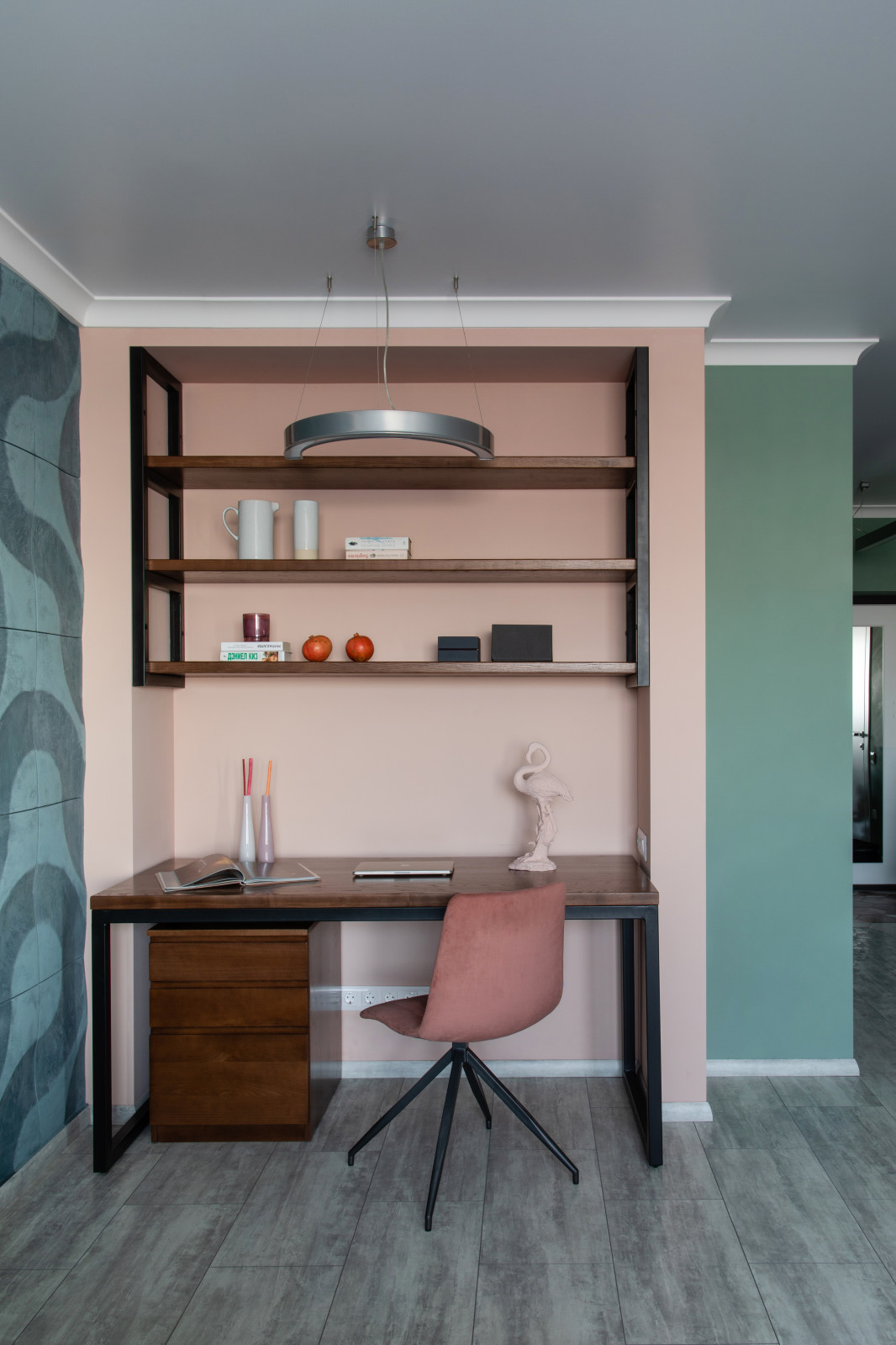 Розовое с зелёным и другие