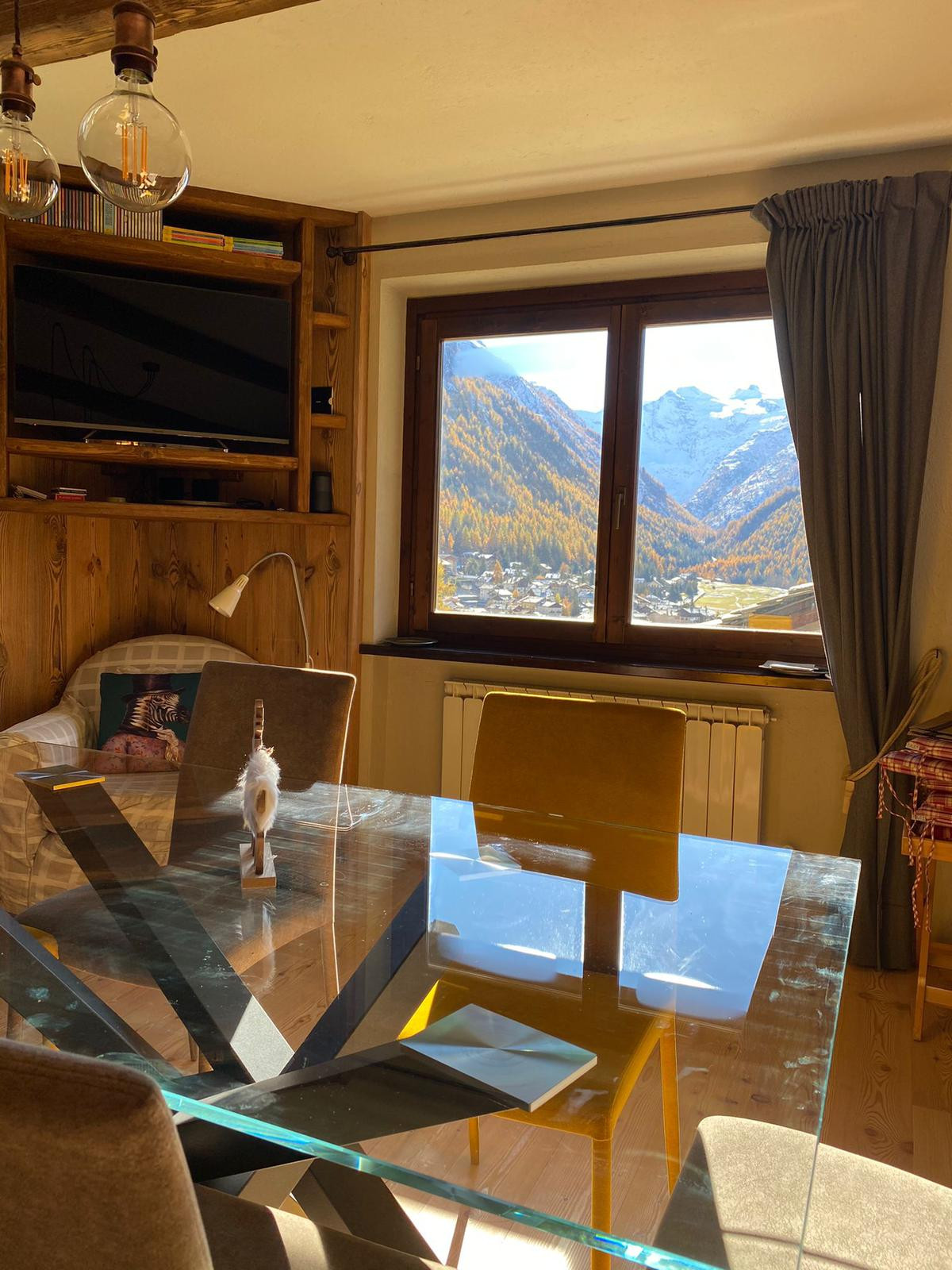 Appartamento di montagna 90 mq ristrutturato su misura in Valle di Cogne