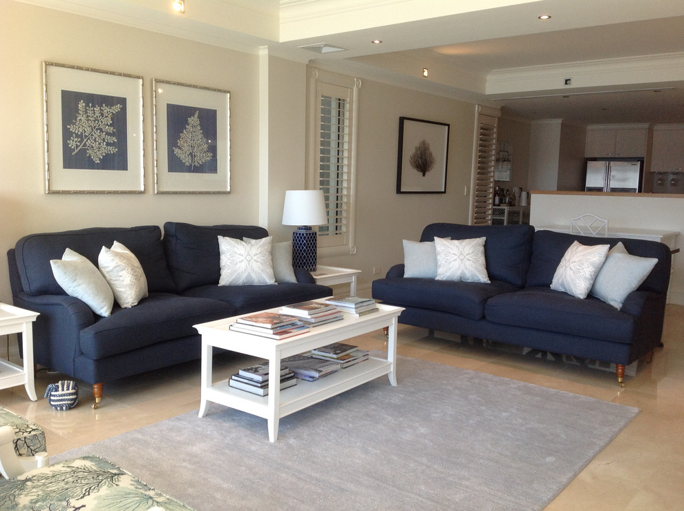 This is an example of a contemporary living room in Gold Coast - Tweed.
