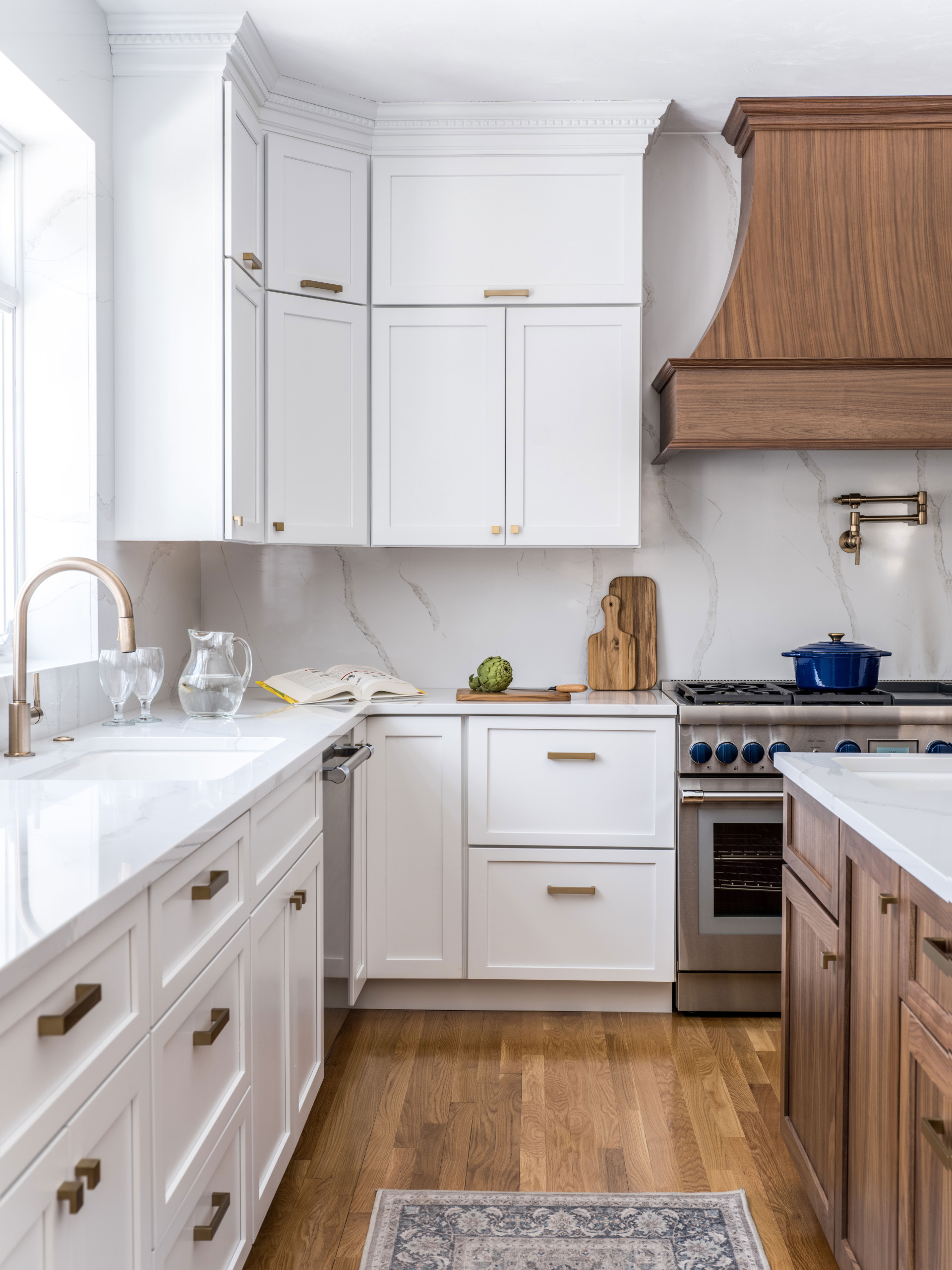 White Cabinets with Polished Brass Hardware - Transitional - Kitchen   White shaker kitchen, Classic white kitchen, White shaker kitchen cabinets