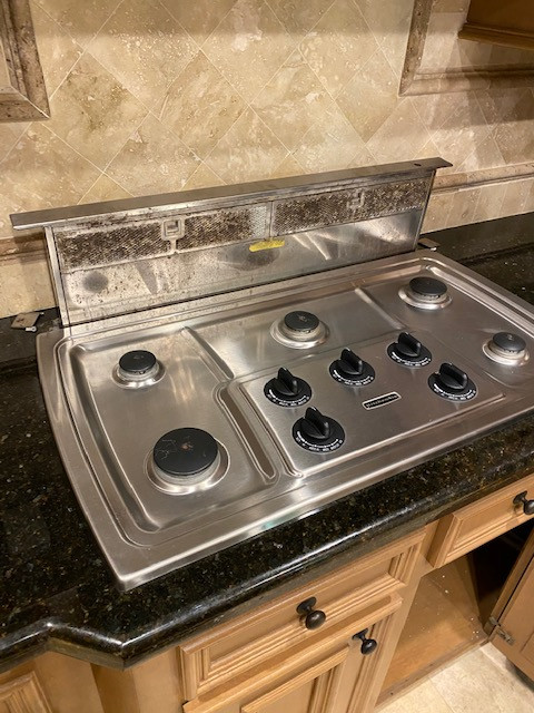 Vent Down-Draft Gas Cooktop Repaired