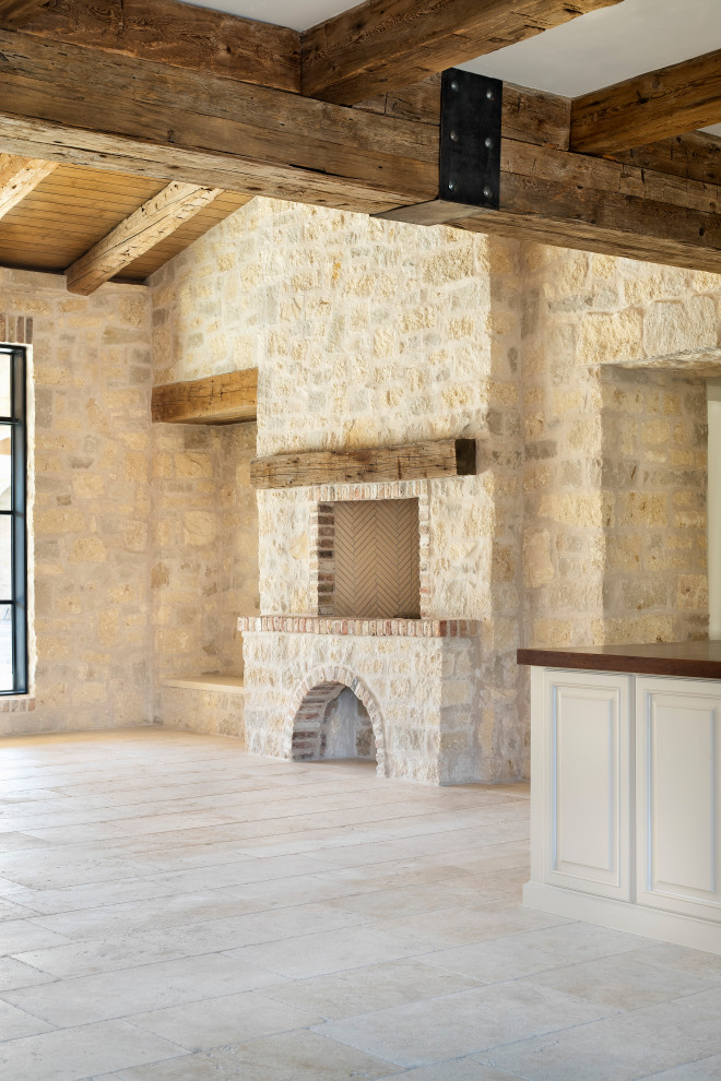 Mountain style kitchen photo in Austin