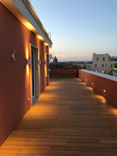 Casa con terrazza contemporary-deck