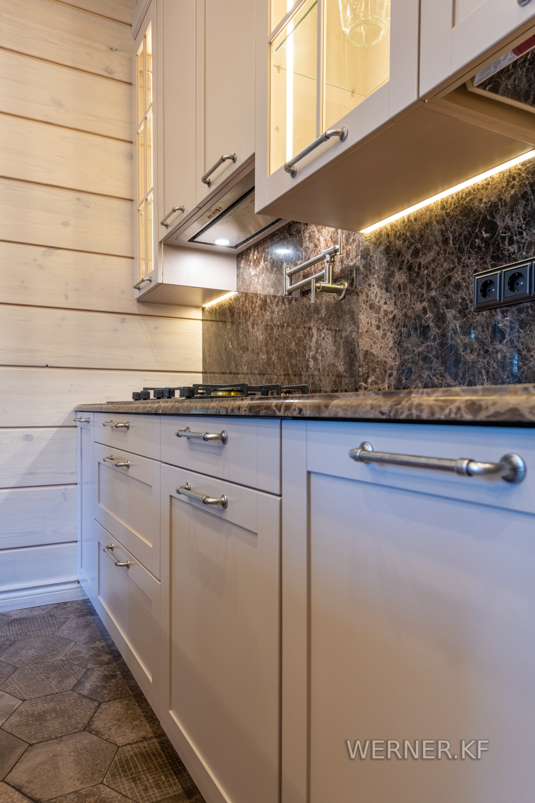 Кухня для загородного дома