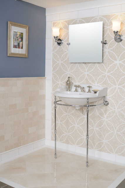 bathroom nyklassisk-badevaerelse