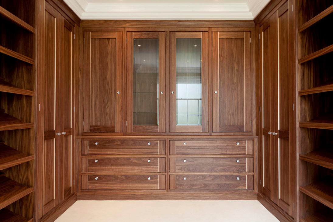 BISHOPSHEATH ENGLEFIELD GREEN