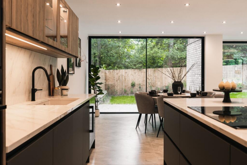 Carisbrooke view - New Build - Stage to Sell