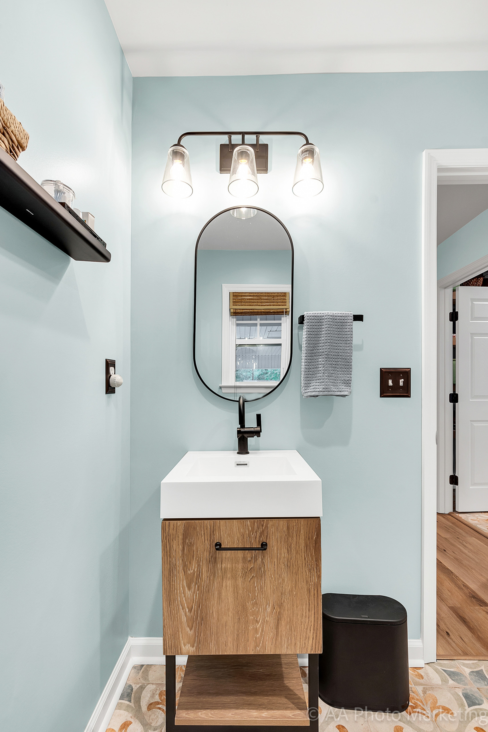 Cordele Addition-  Hall Bath