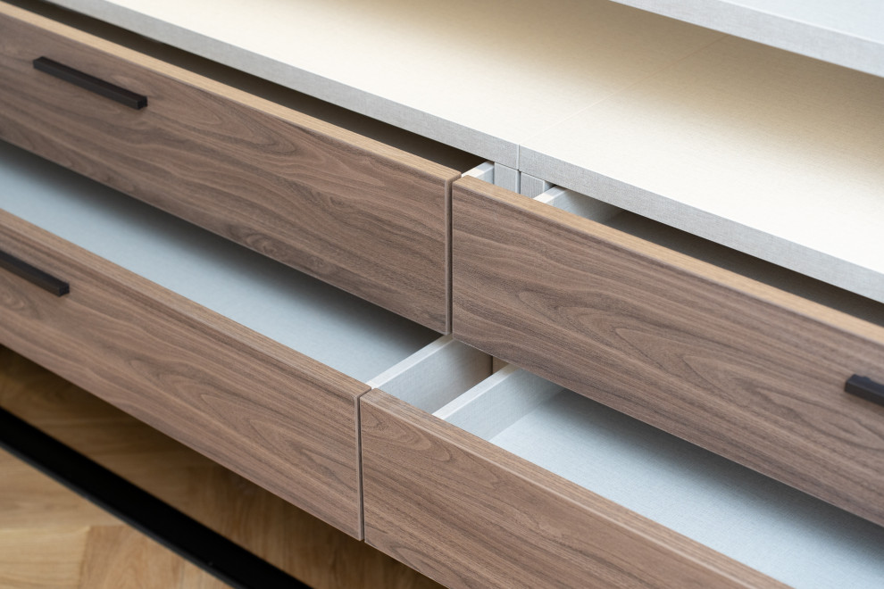 Выдвижные ящики raumplus  с доводчиками