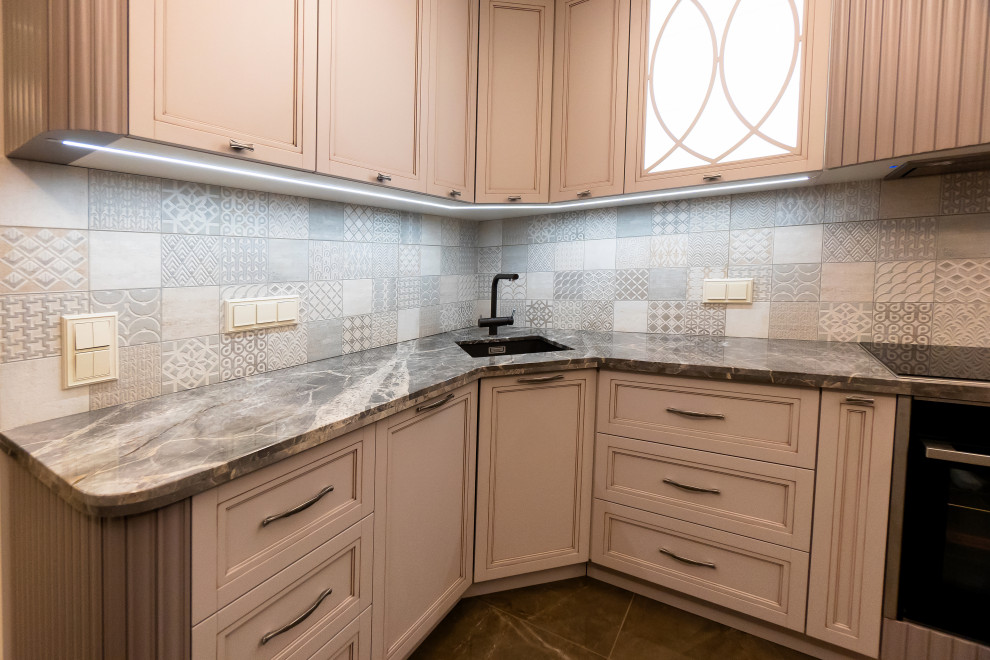 Ремонт трехкомнатной квартиры площадью 84 кв.м. в стиле неоклассика