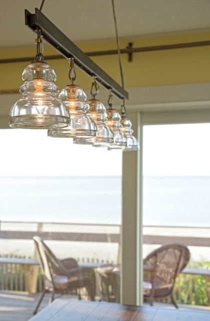 Beachside on Cape Cod maritimt-spisestue