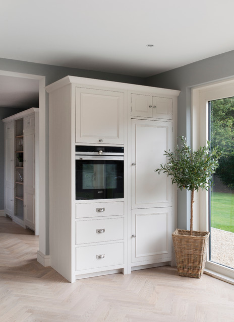 Neptune Chichester Kitchen Malahide, Co Dublin transitional-kitchen