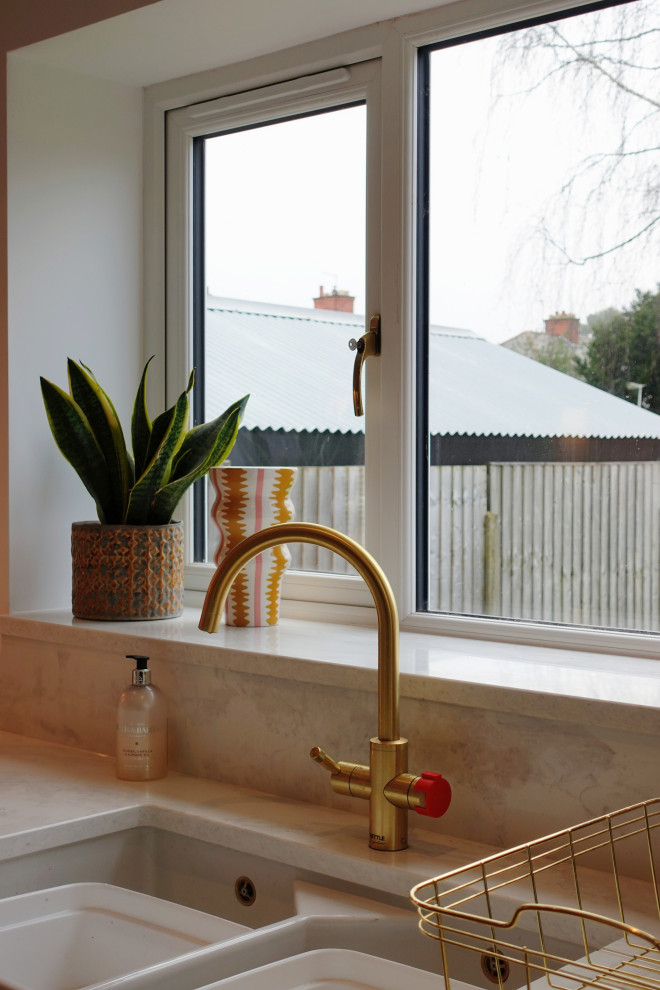 The Barwell Kitchen - Sodermalm - RRP £22,500 - Luxe Price £18,900