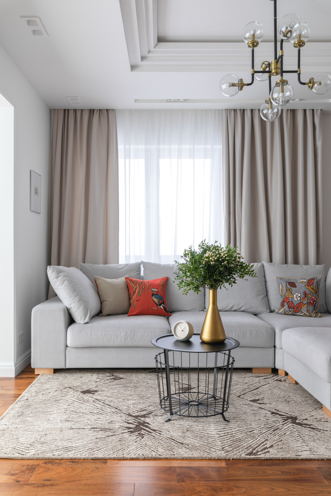 Квартира с панорамным видом на набережную Исети