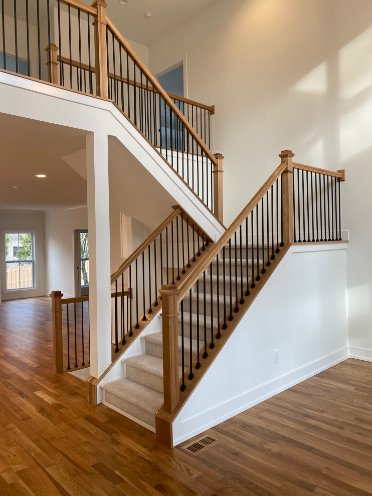 Example of a transitional staircase design in Columbus