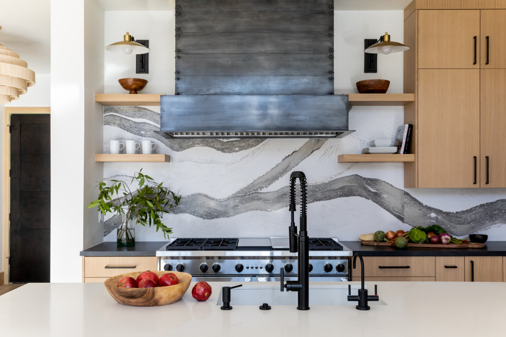 Design ideas for a modern kitchen in Salt Lake City.