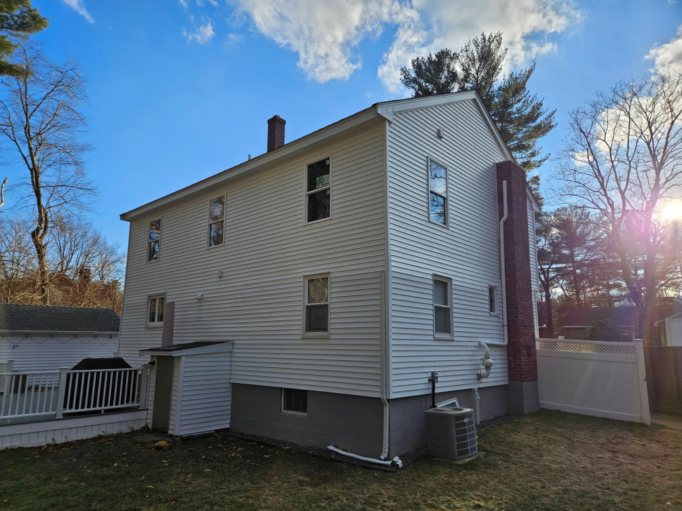 36 Lawrence St