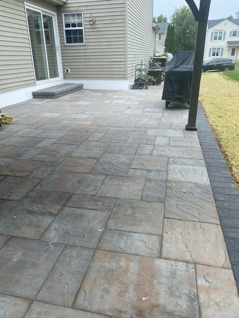 Patio/Seating Wall/Steps