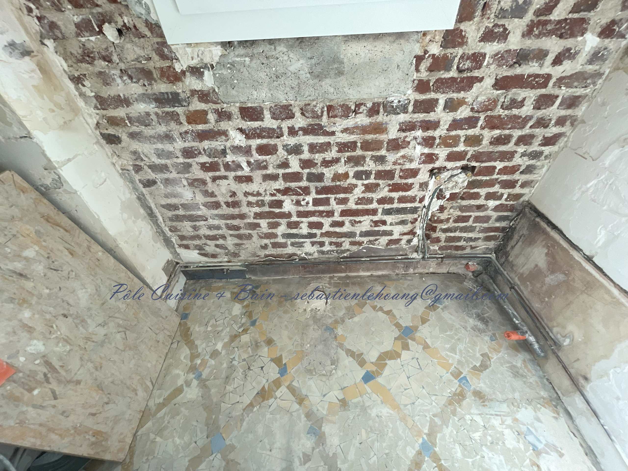 Salle de bain devenue salle d'eau