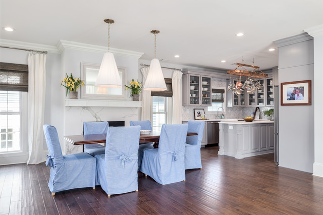 Cape Cod Style Kitchen spisestue