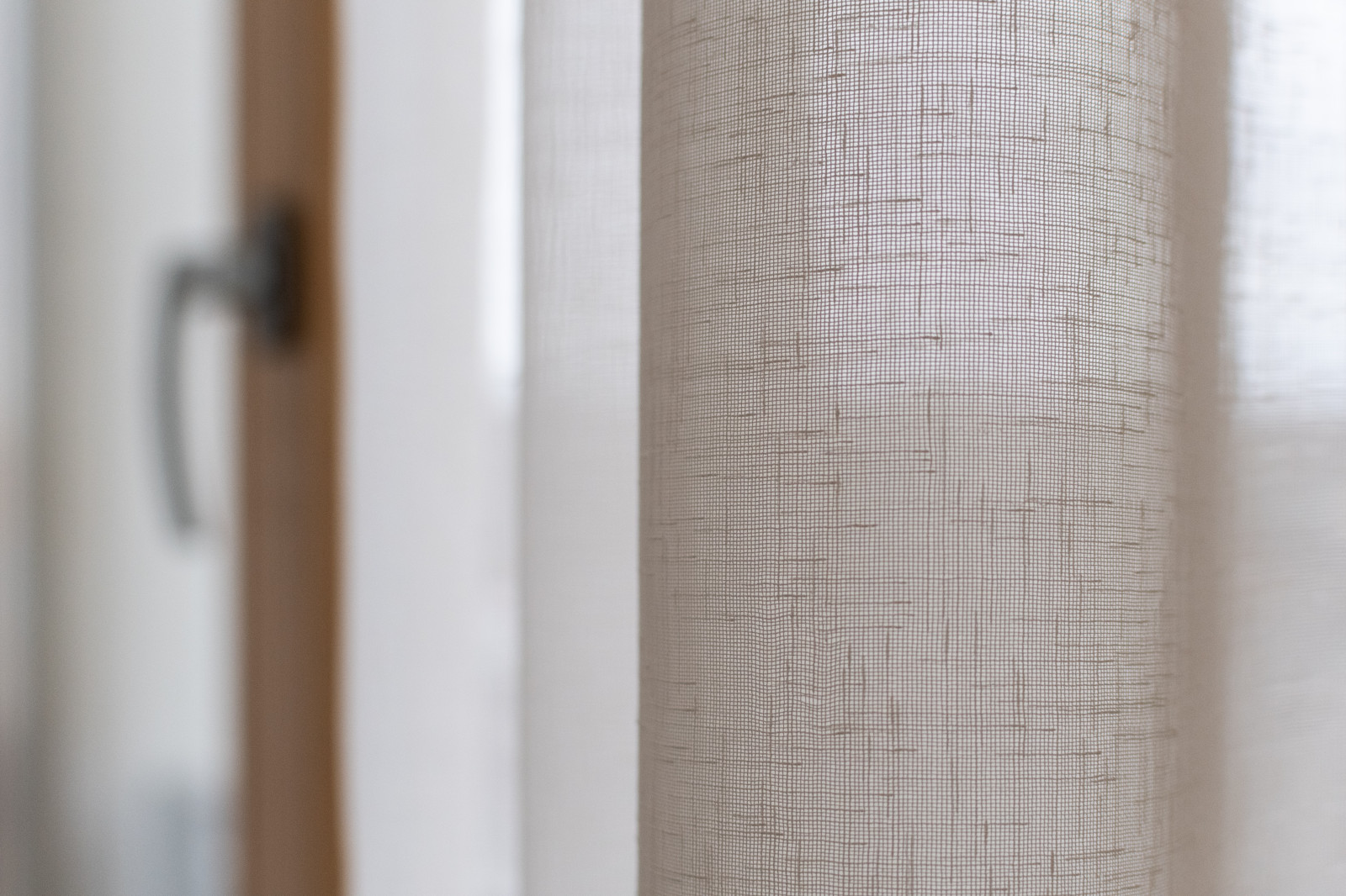 Тюль на балконе