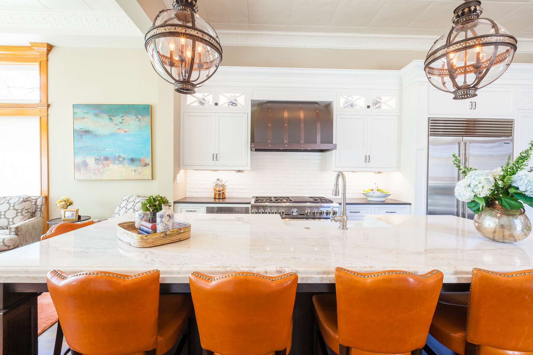 Stylish in the City - Traditional Urban Home
