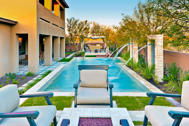 Models contemporain-piscine