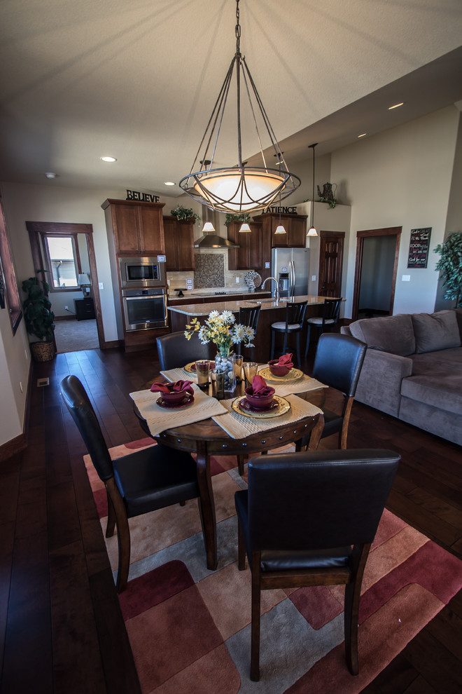 Home design - craftsman home design idea