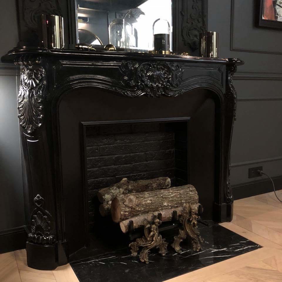 Bureau des architectes réalisé sur leur projet avec finitions de haute gamme.