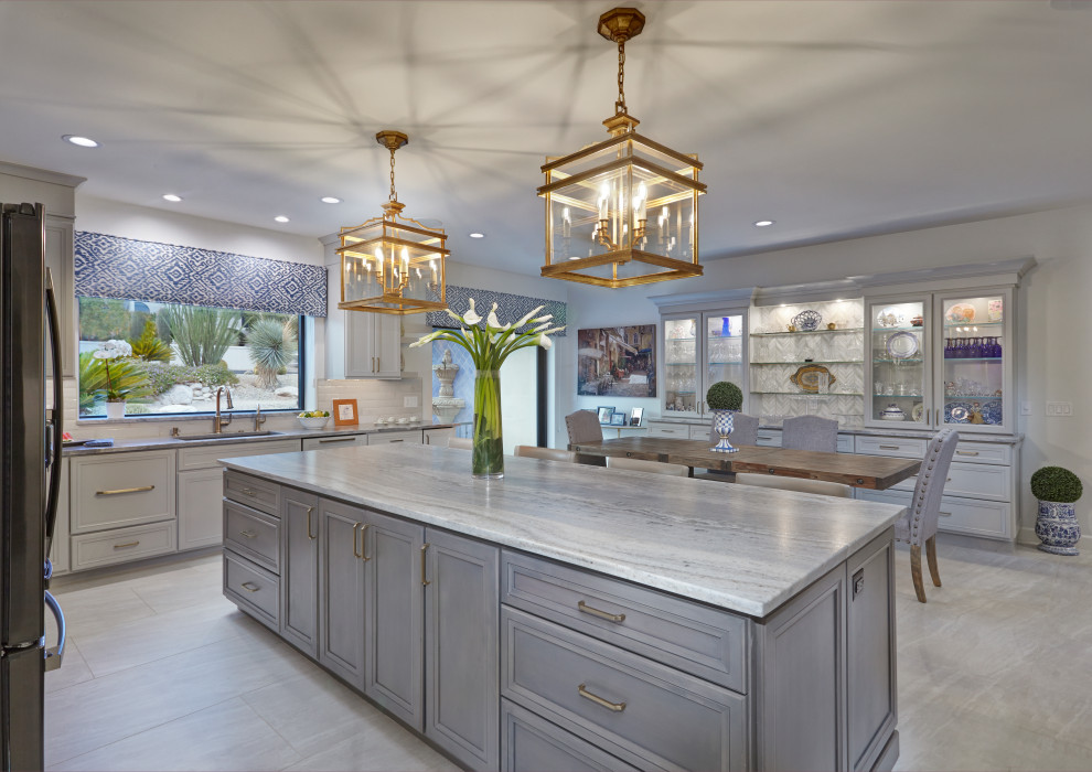 Example of a transitional kitchen design in Phoenix