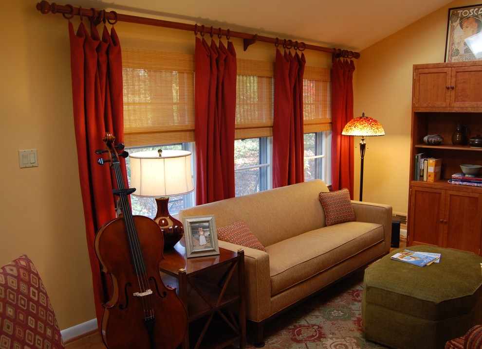 Photo of an eclectic living room in DC Metro.