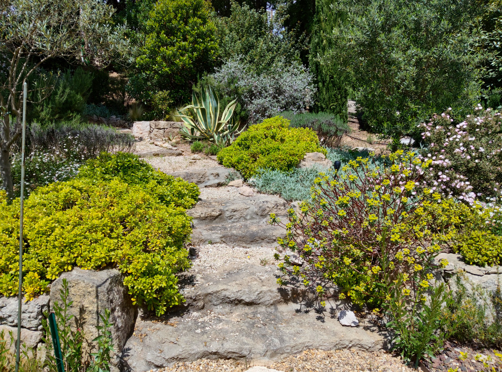 Pourrières, jardin en restanques