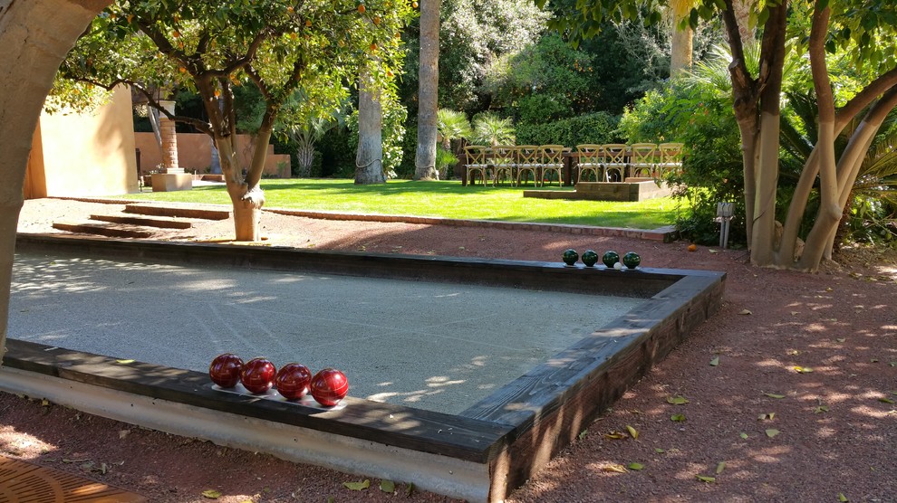 Photo of a traditional outdoor sport court in Phoenix.
