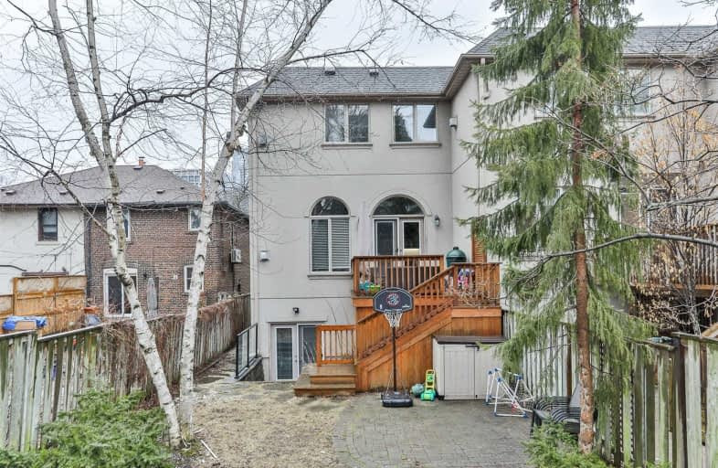 Inspiration for a transitional patio remodel in Toronto